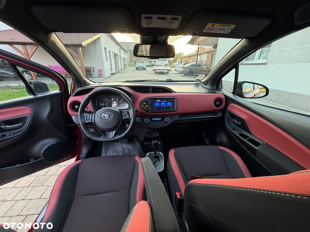 Toyota Yaris - 8