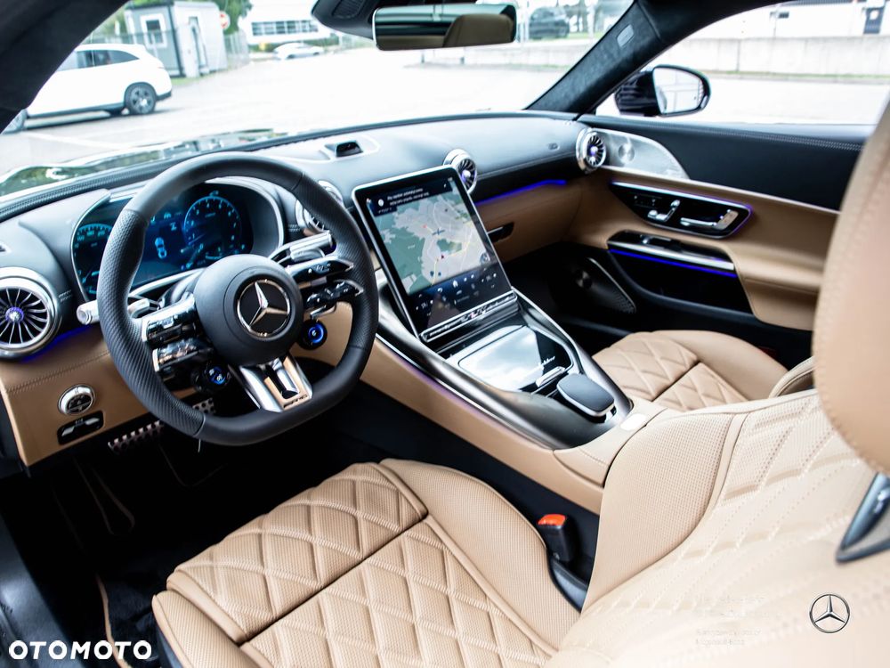 Mercedes-Benz AMG GT - 8