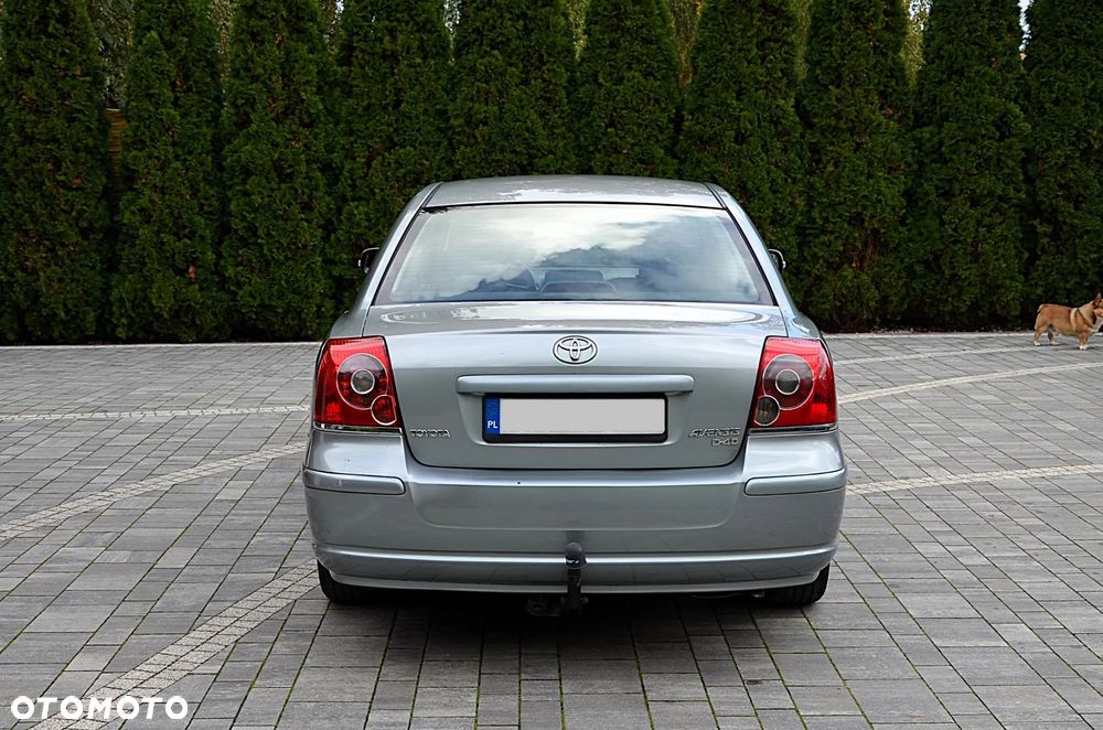 Toyota Avensis 2.0 D-4D Team - 5