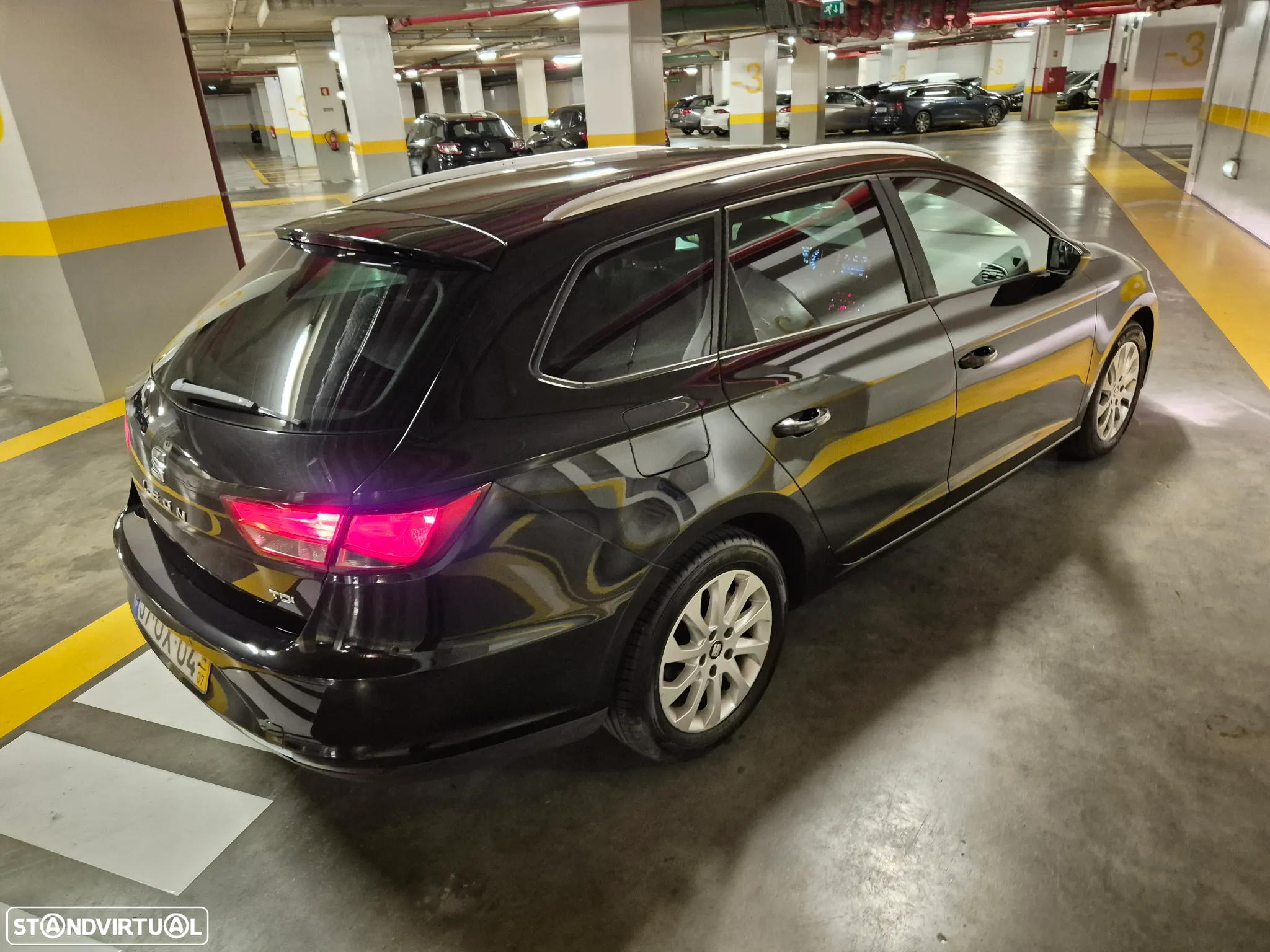 SEAT Leon ST 1.6 TDI Style Ecomotive - 13