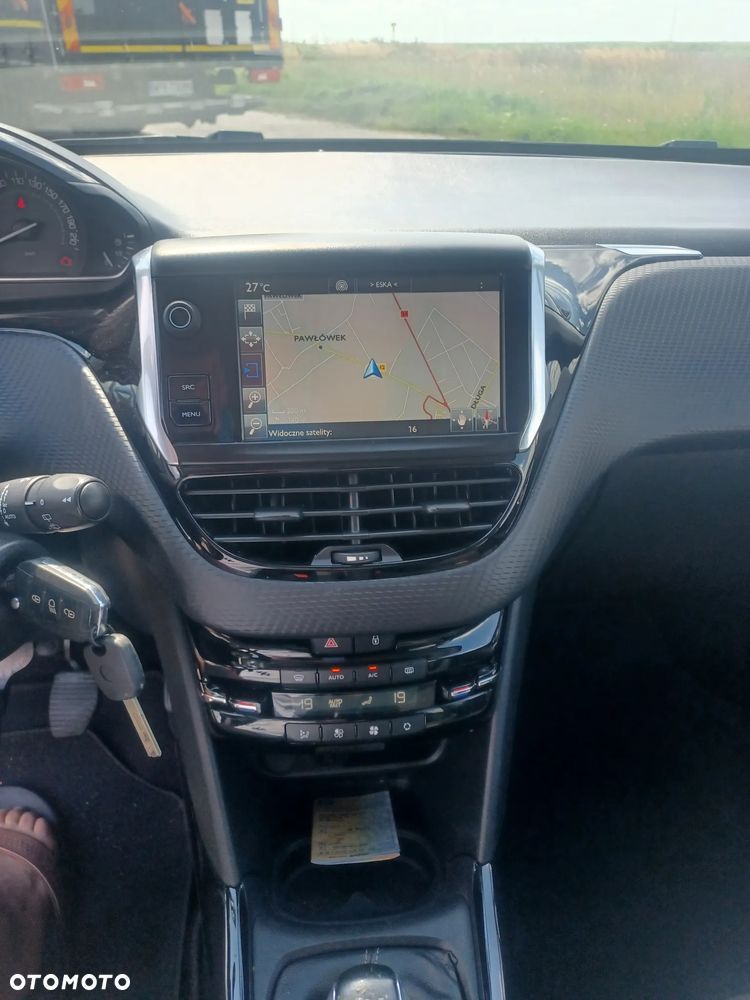 Peugeot 2008 1.6 BlueHDi Crossway - 18