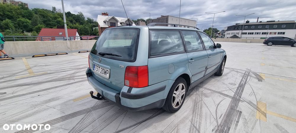 Volkswagen Passat 1.9 TDI - 2