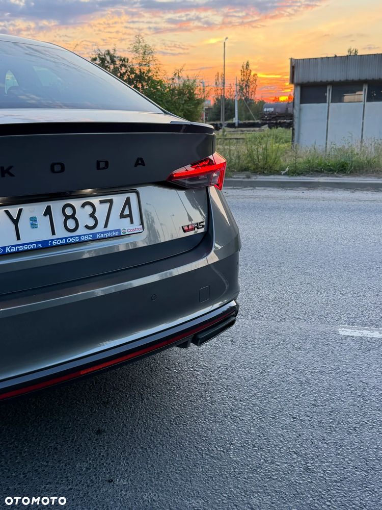 Skoda Octavia 2.0 TDI RS DSG - 6