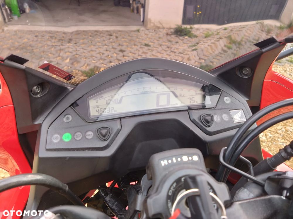 Honda CBR - 8