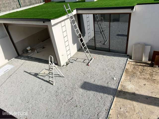 Moradia T6 Miramar Praia  - Gaia  Piscina 5 Suites  Golfe de Miramar - Grande imagem: 3/46