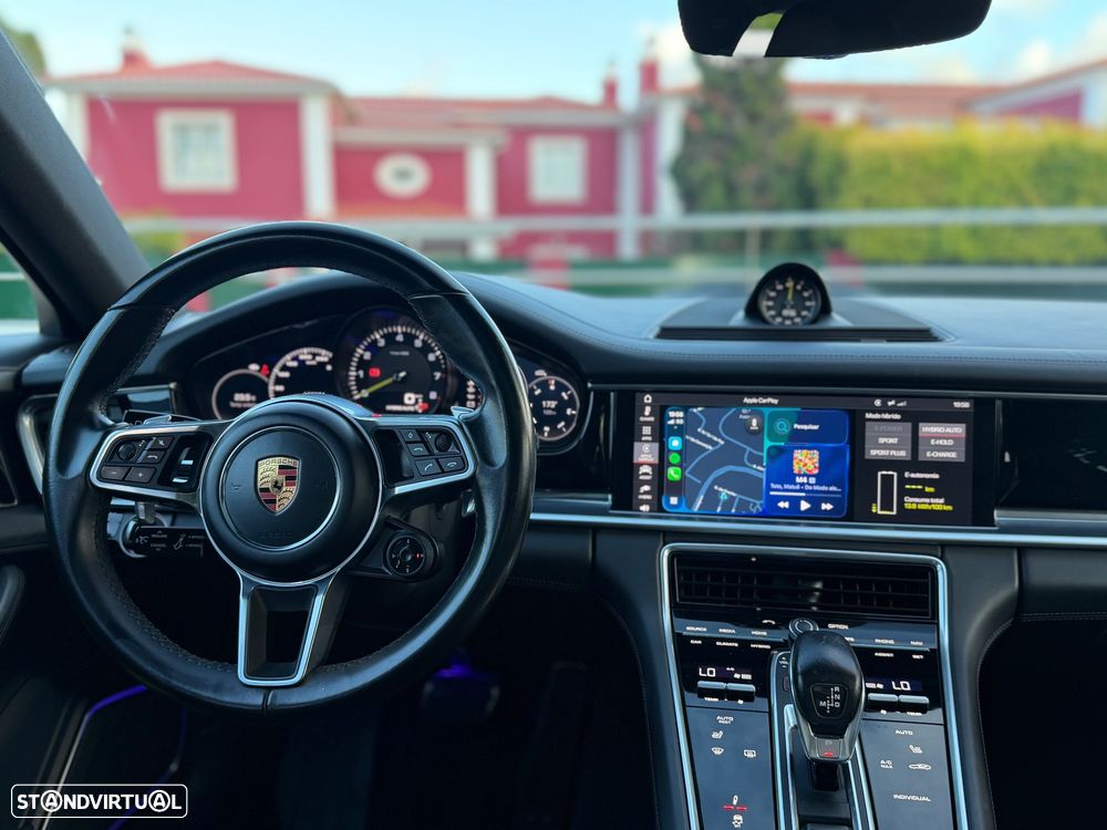 Porsche Panamera Sport Turismo 4 E-Hybrid - 9