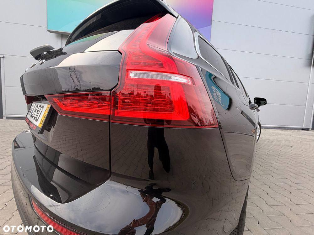 Volvo V60 D3 Geartronic Momentum Pro - 21