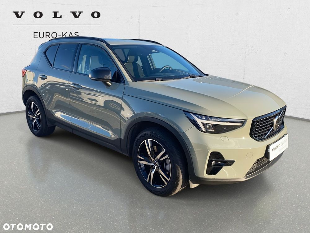 Volvo XC 40 - 3