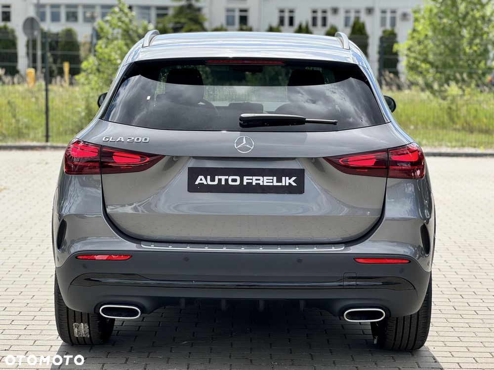 Mercedes-Benz GLA 200 mHEV AMG Line 7G-DCT - 8