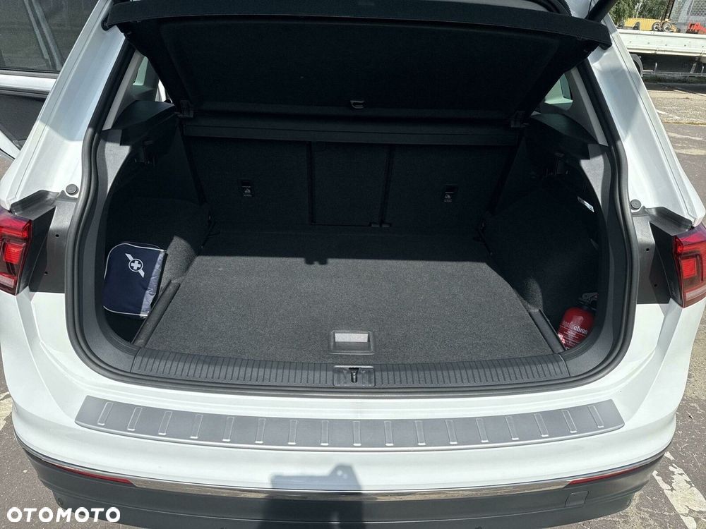 Volkswagen Tiguan 1.5 TSI EVO Comfortline - 29