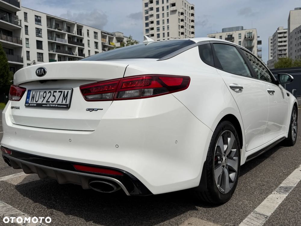 Kia Optima - 3