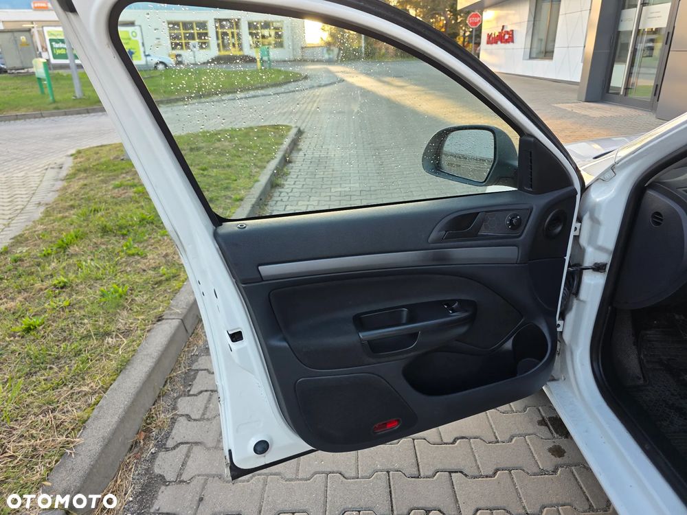 Skoda Octavia - 21