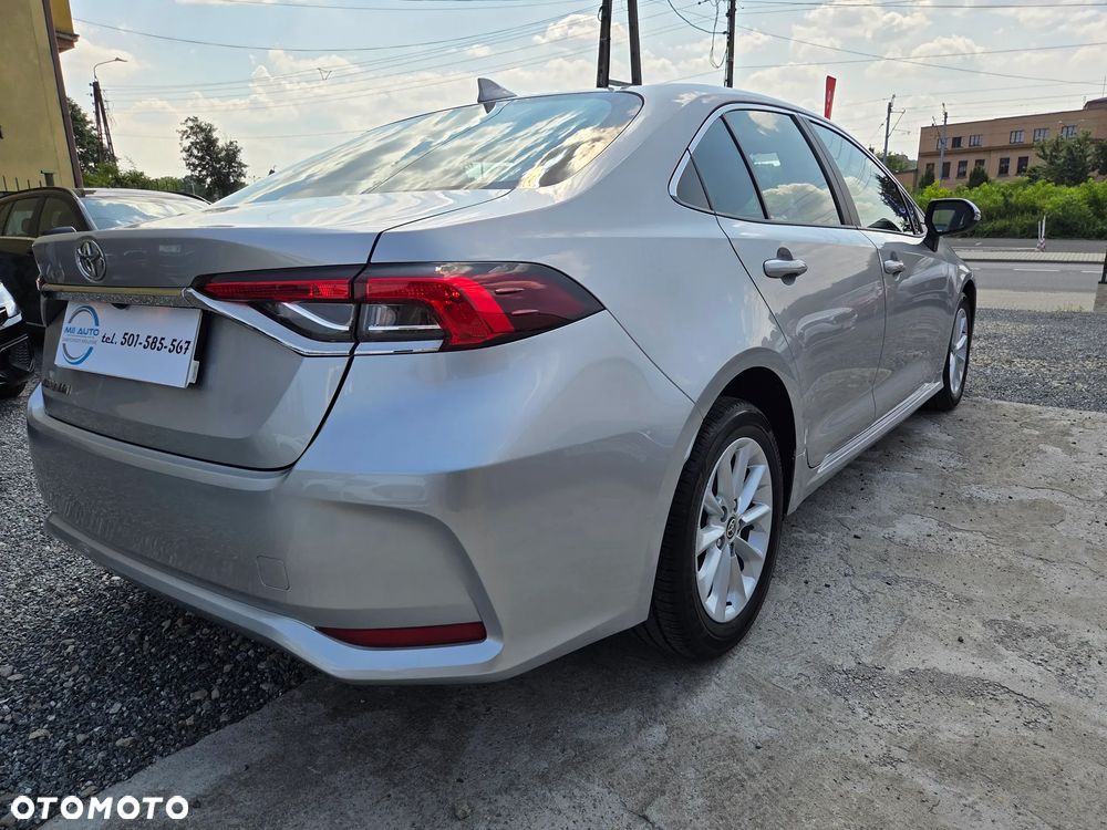 Toyota Corolla 1.5 Comfort - 9