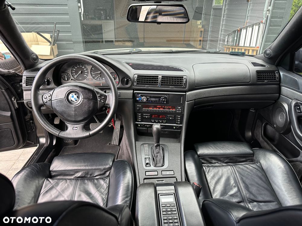 BMW Seria 7 - 25
