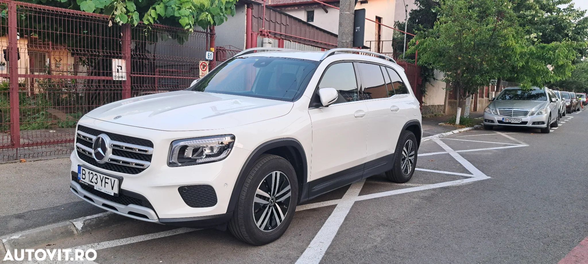 Mercedes-Benz GLB 180 d 8G-DCT - 1