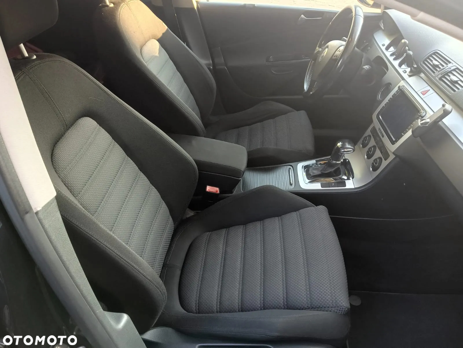 Volkswagen Passat 2.0 TDI Sportline DSG - 22