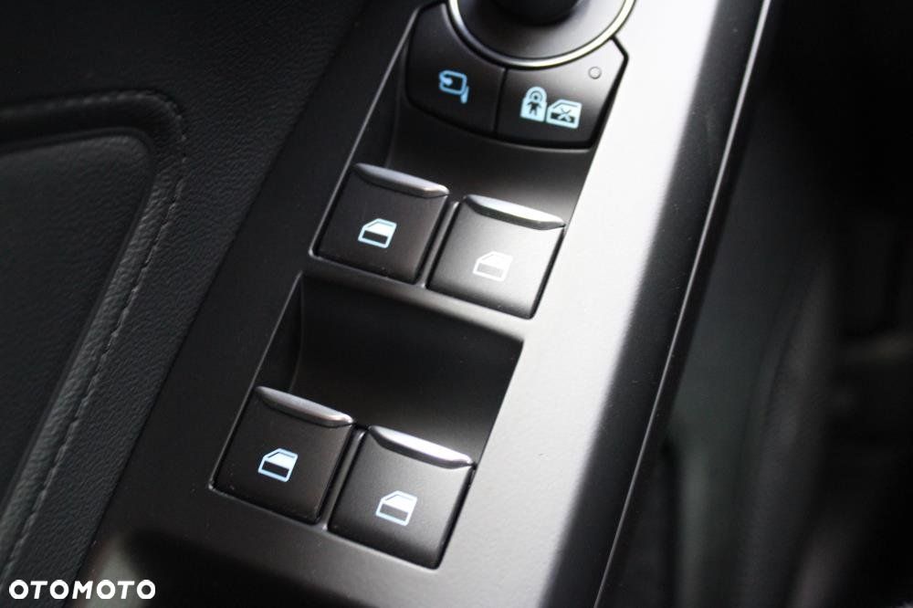 Ford Focus - 11