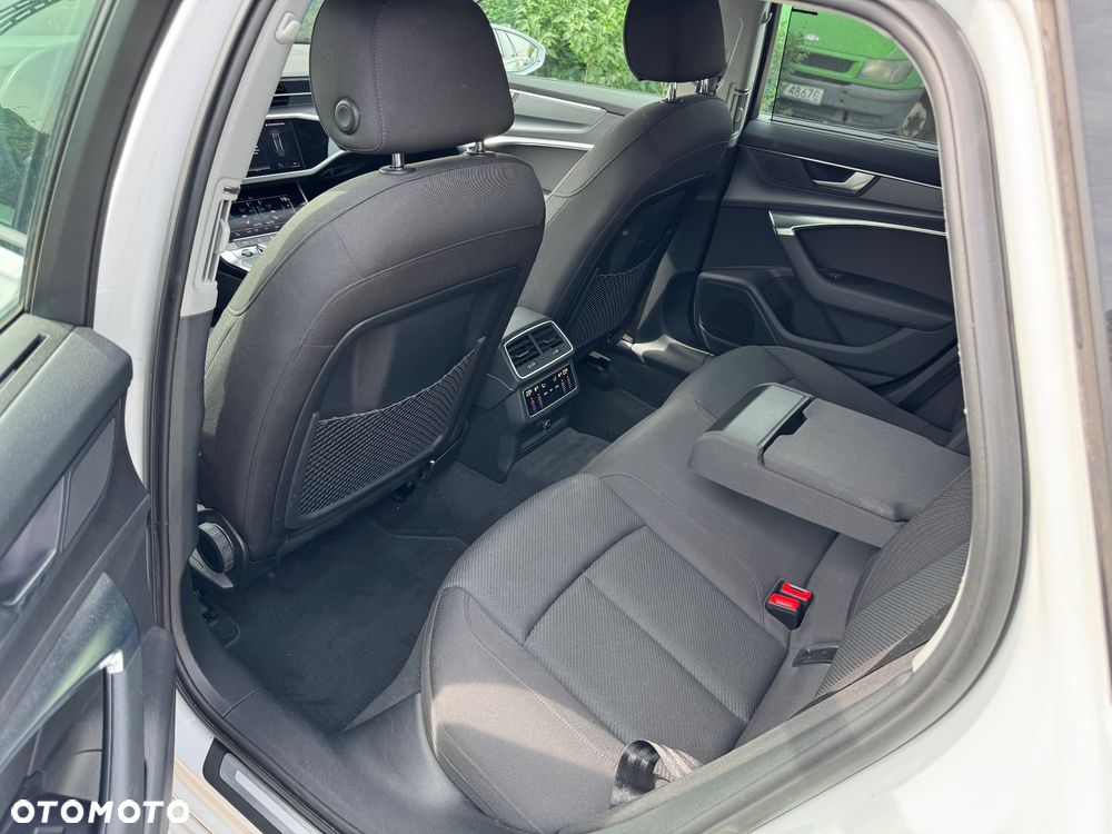 Audi A6 Avant - 20