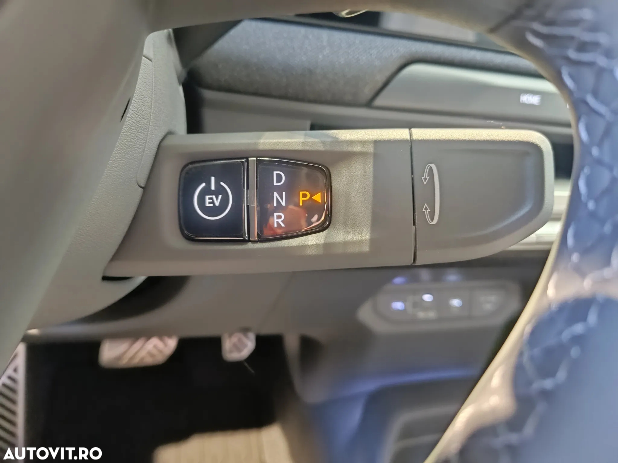 Kia EV3 81.4 kWh 4x2 AT GT Line - 18