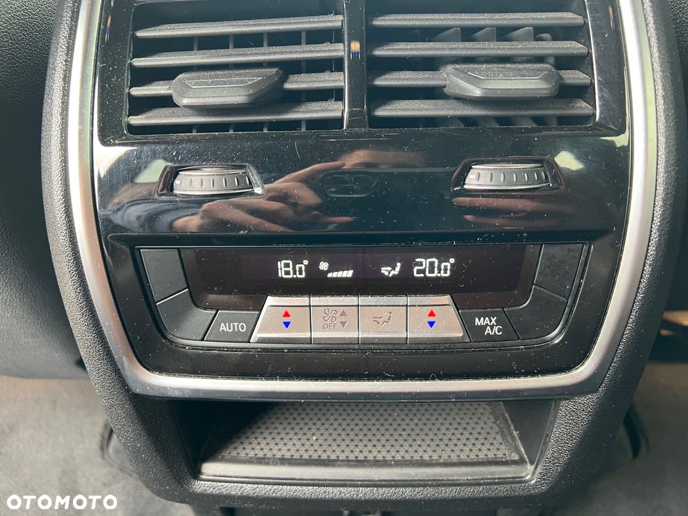 BMW X5 xDrive30d - 33