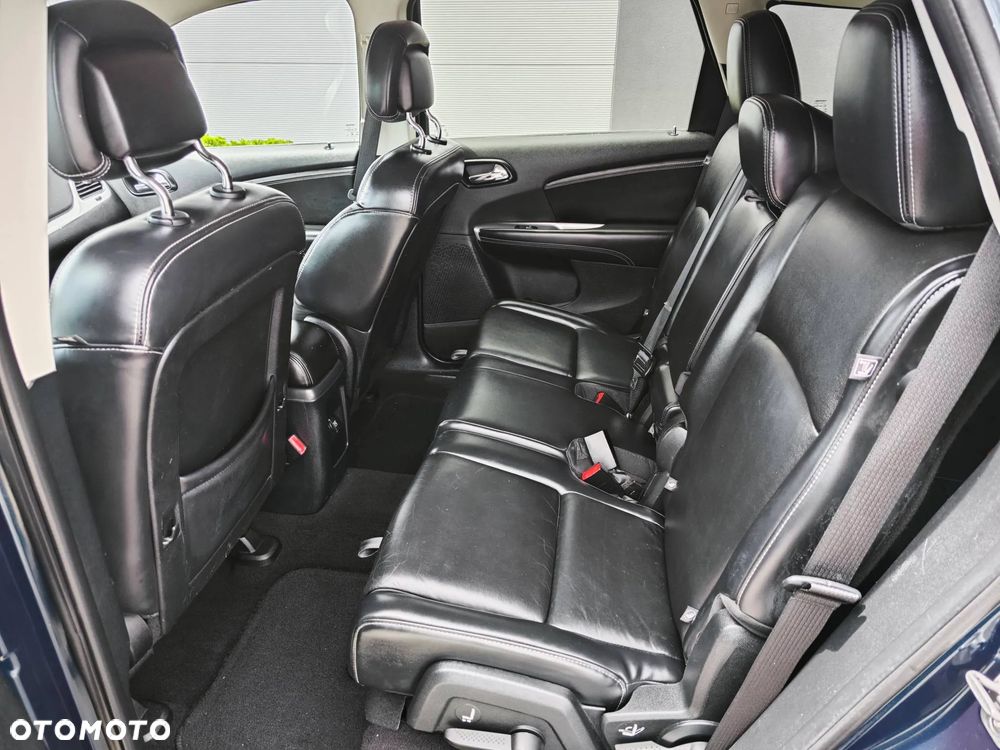 Fiat Freemont 2.0 Multijet 16V DPF Automatik Allrad Black Code - 16