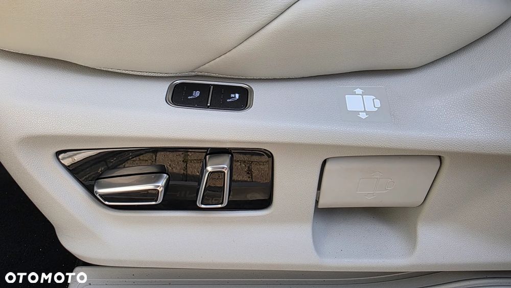 Forthing U Tour 1.5 DVVT GDI DCT - 21