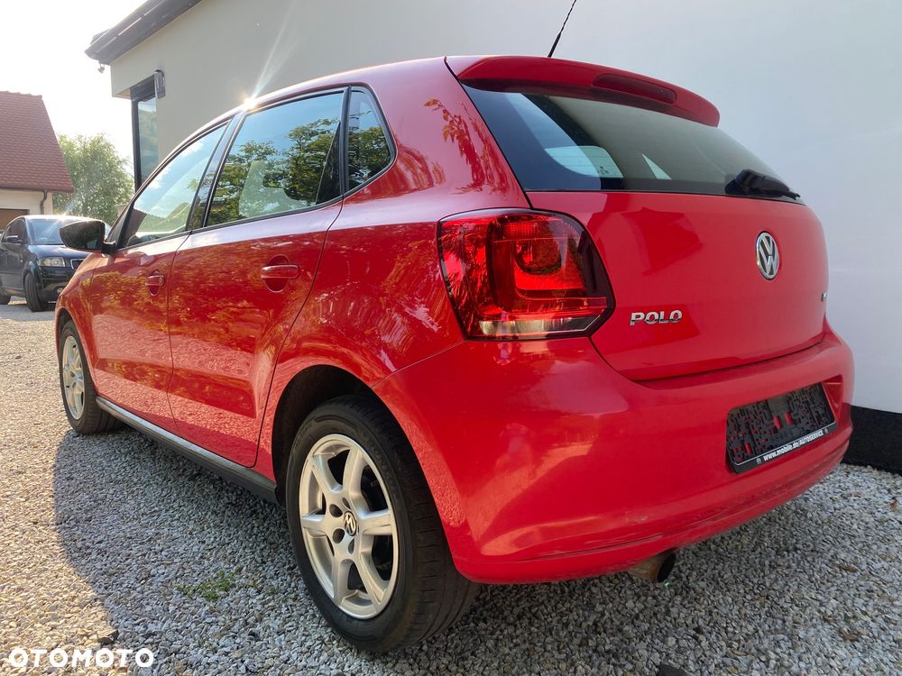 Volkswagen Polo 1.4 16V Comfortline - 2