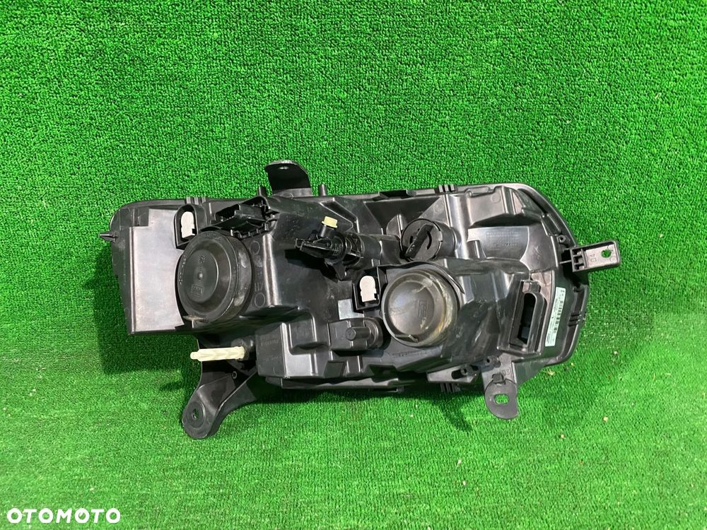 REFLEKTOR LEWY DACIA SANDERO II LIFT - 5