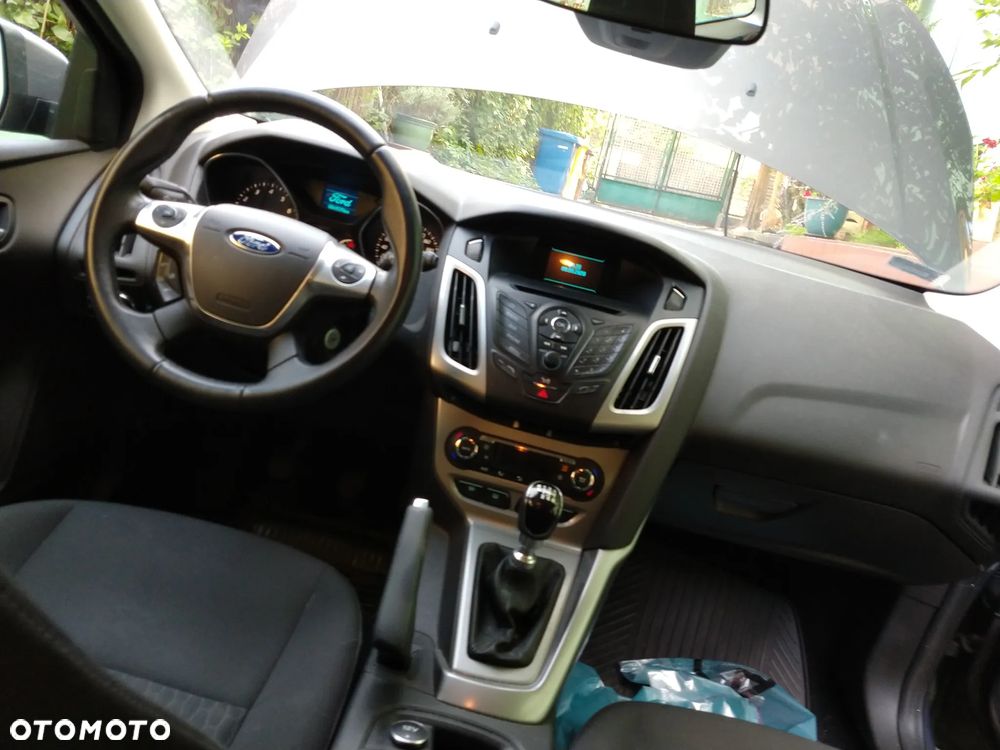 Ford Focus 1.6 EcoBoost Gold X (Edition Start) - 4
