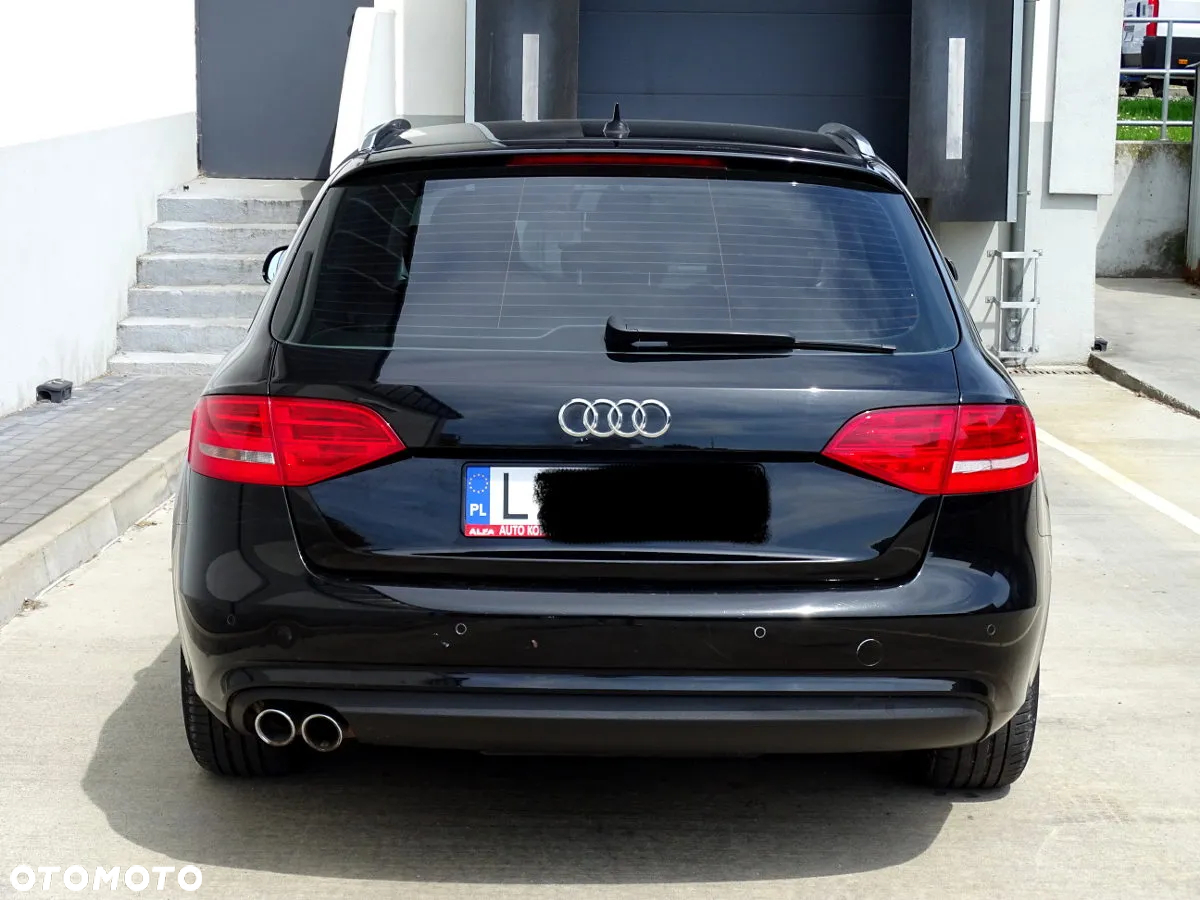 Audi A4 - 8