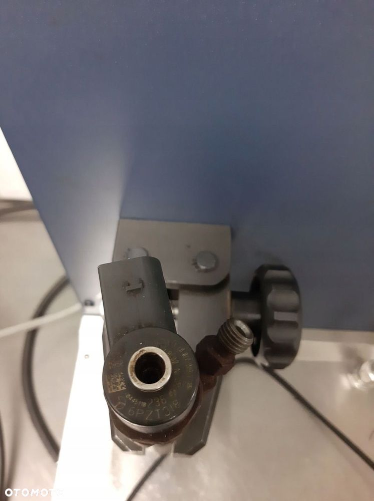 WTRYSK BOSCH 0445110238 A6460700787 MERCEDES - 3