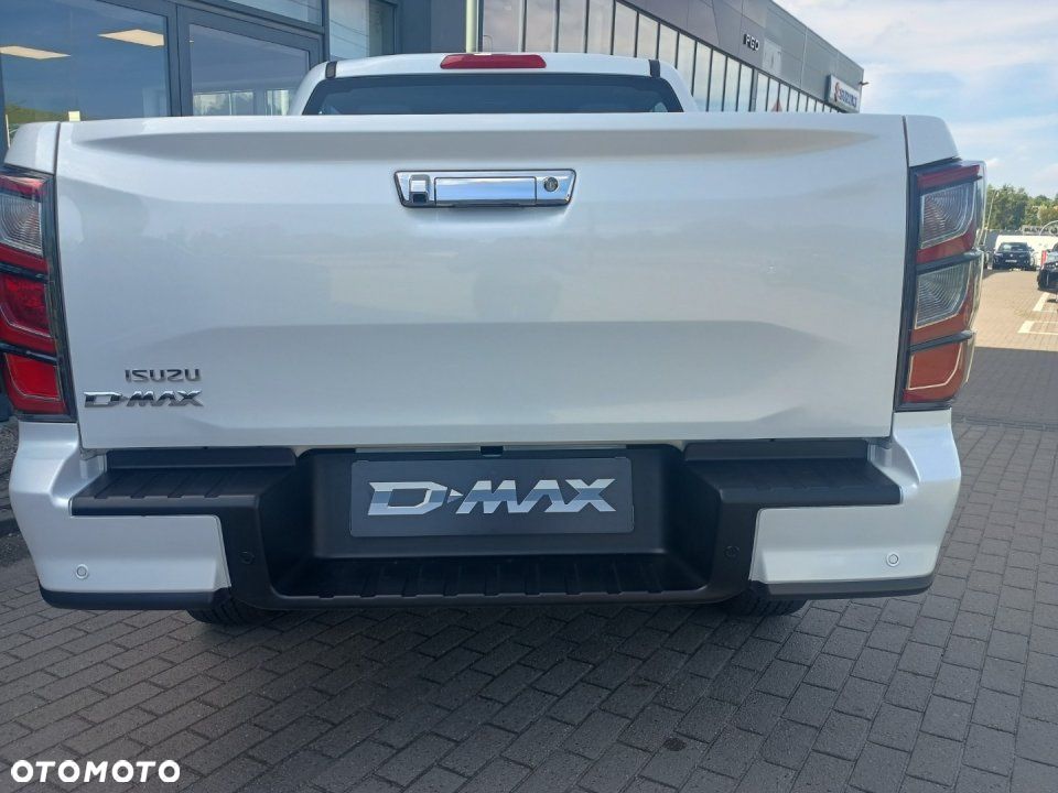 Isuzu D-Max - 9