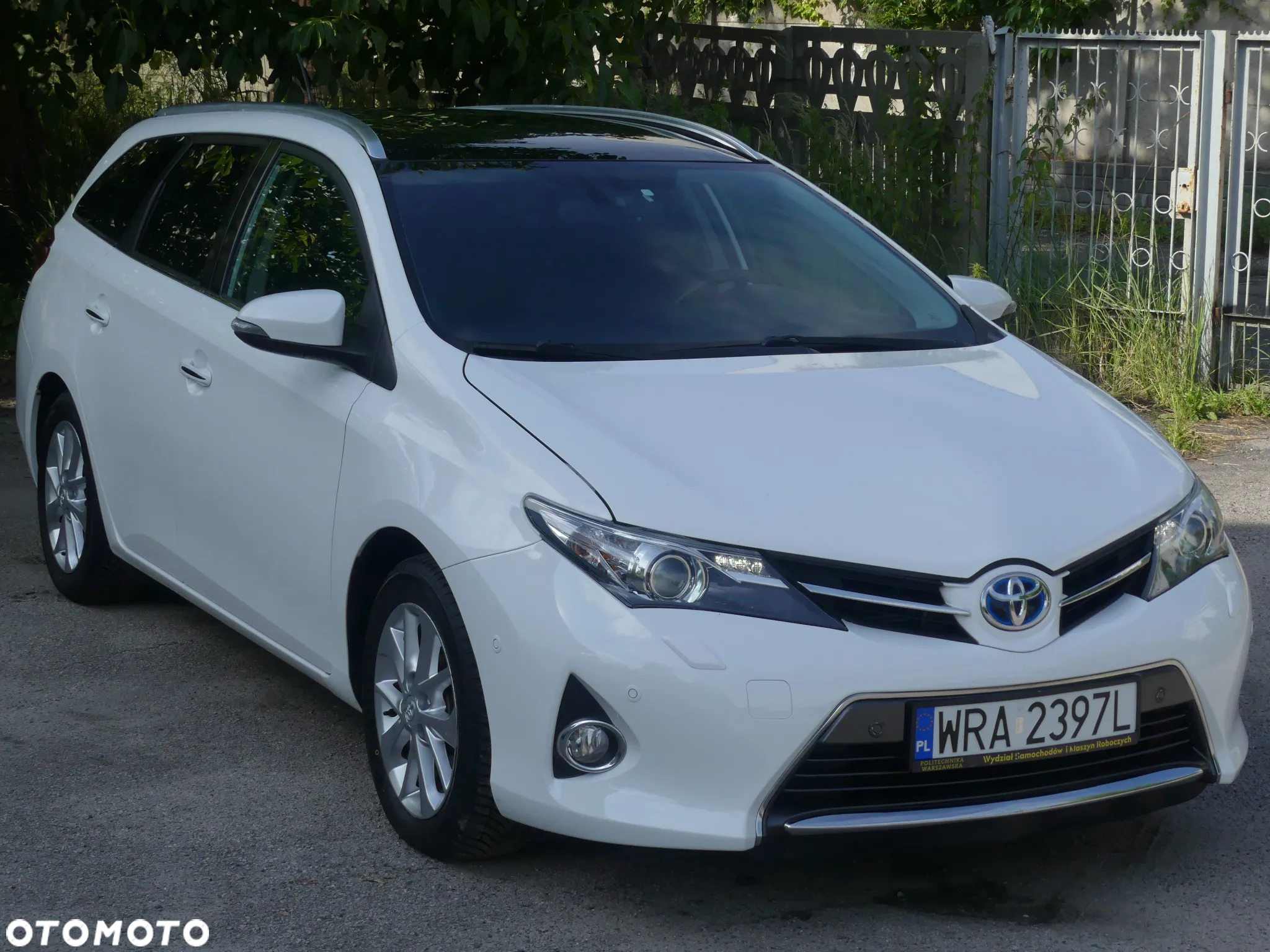 Toyota Auris 1.8 VVT-i Hybrid Automatik Executive - 12