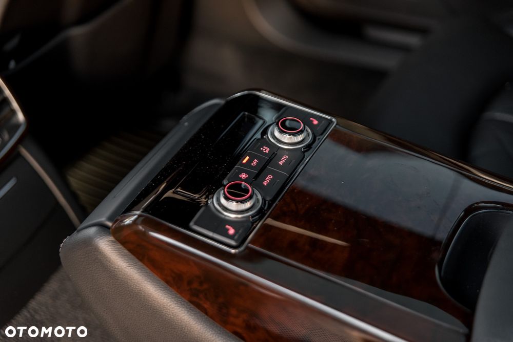 Audi A8 3.0 TFSI L Quattro - 25