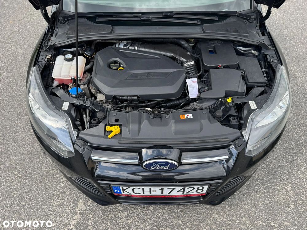 Ford Focus 1.6 EcoBoost Titanium - 22