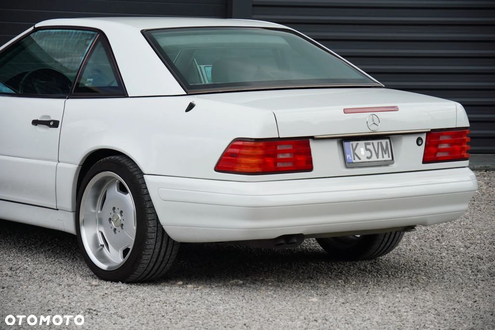 Mercedes-Benz SL - 17