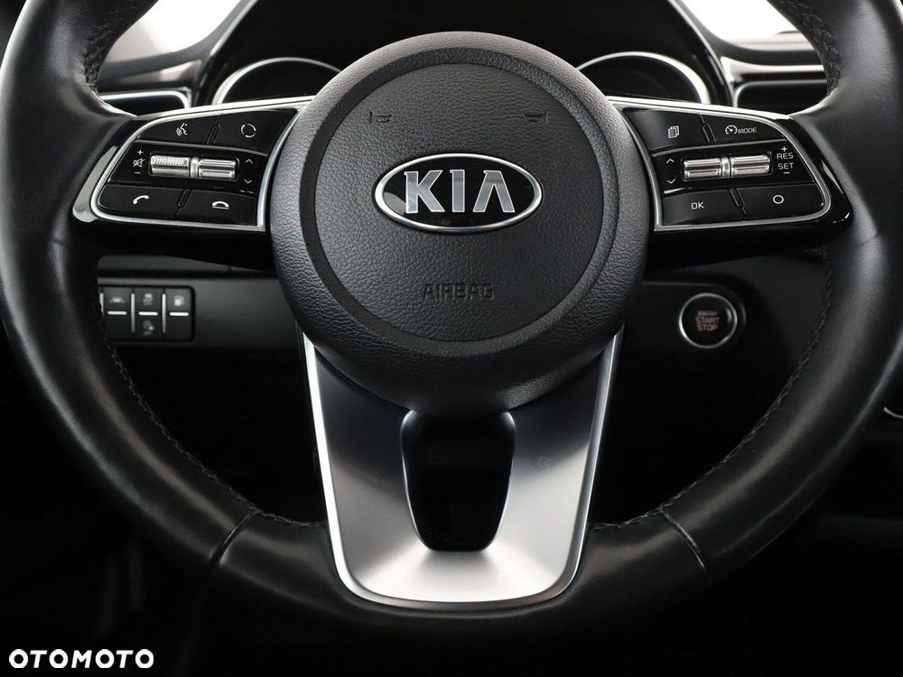 Kia Ceed 1.6 GDI DCT OPF Vision - 22