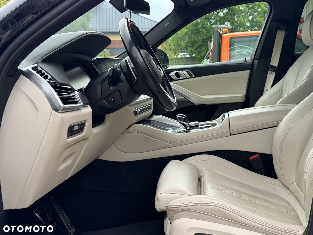 BMW X6 - 22