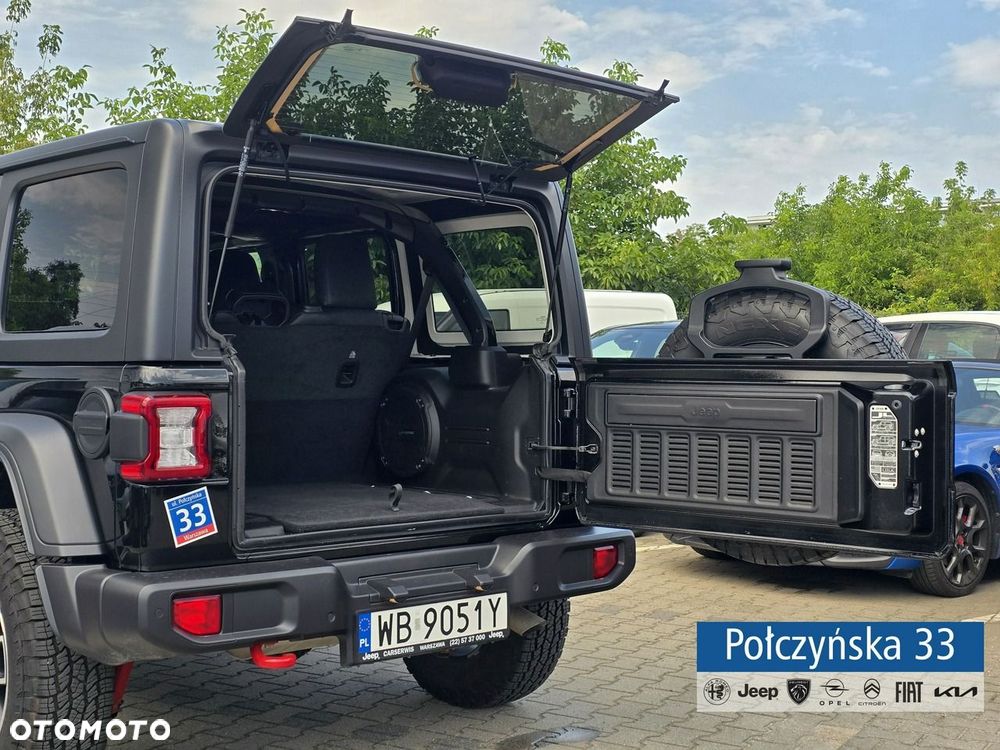 Jeep Wrangler - 5