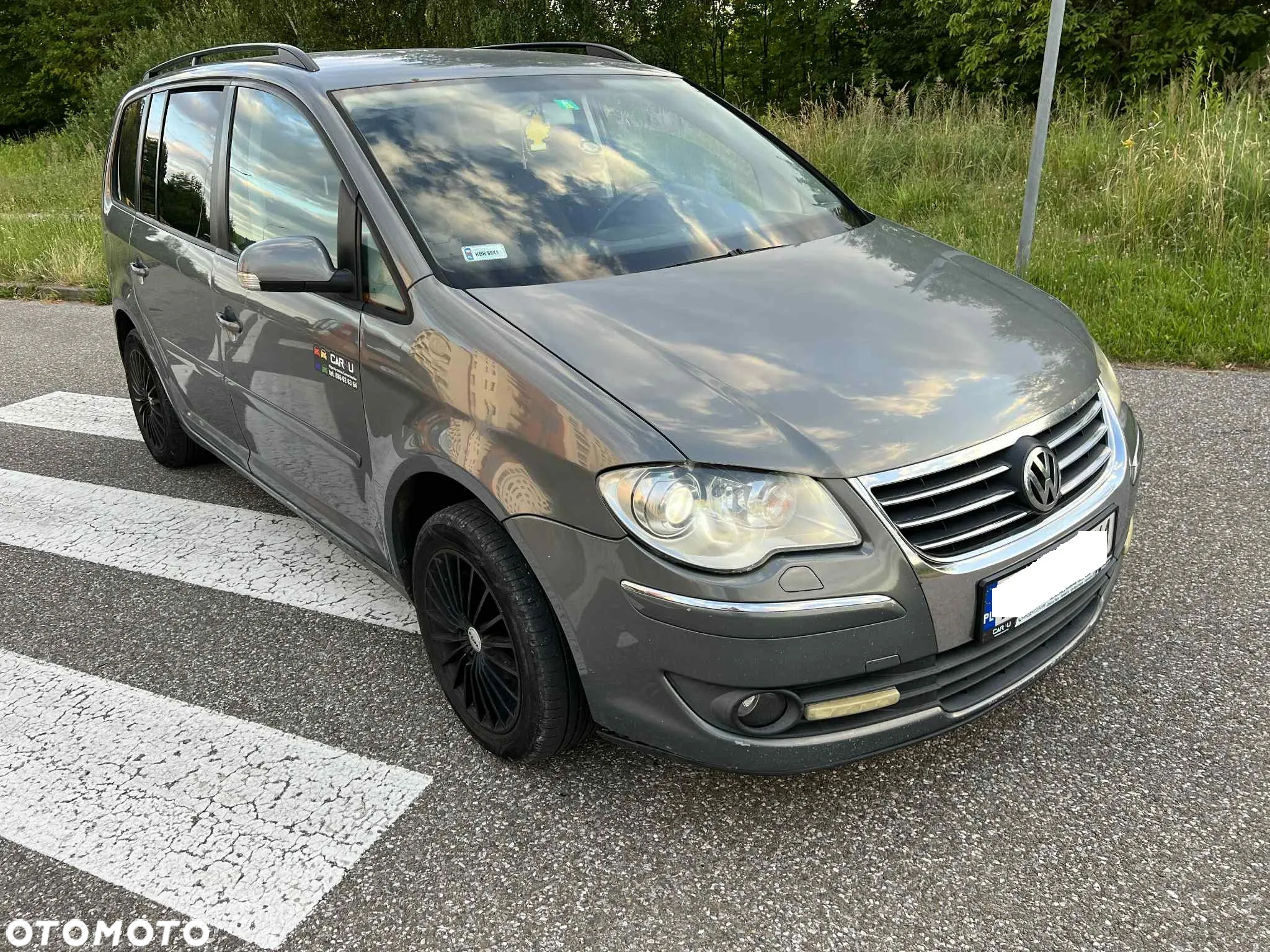 Volkswagen Touran 2.0 TDI Highline DSG - 19