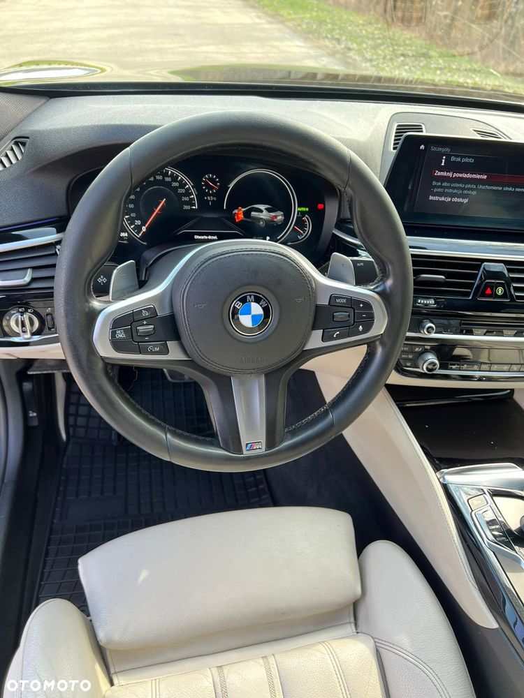 BMW Seria 5 520d xDrive Luxury Line - 15