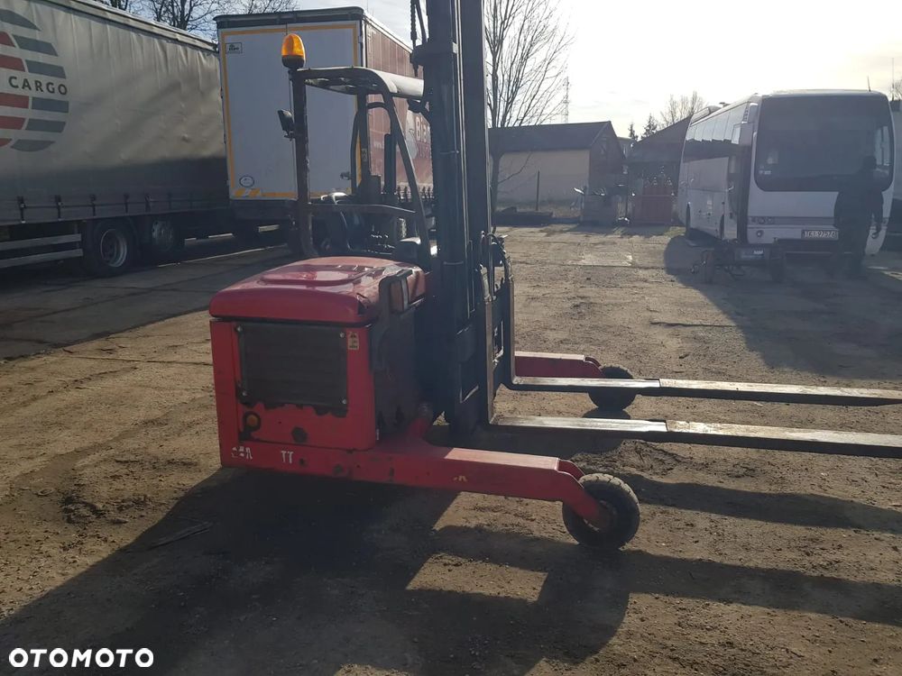 Moffett M4 20.1 2000kg - 4