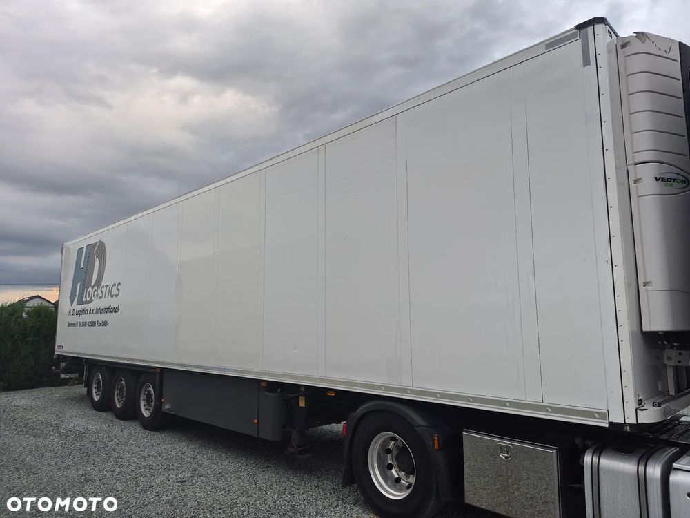 Schmitz Cargobull SKO24 - 6