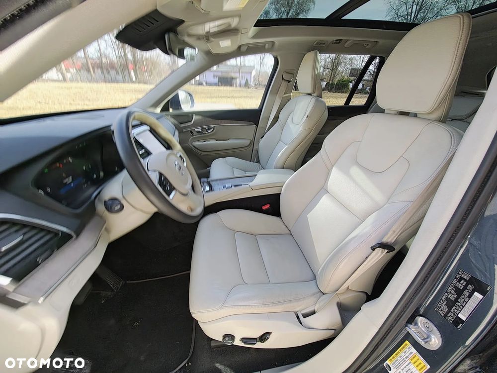 Volvo XC 90 - 10
