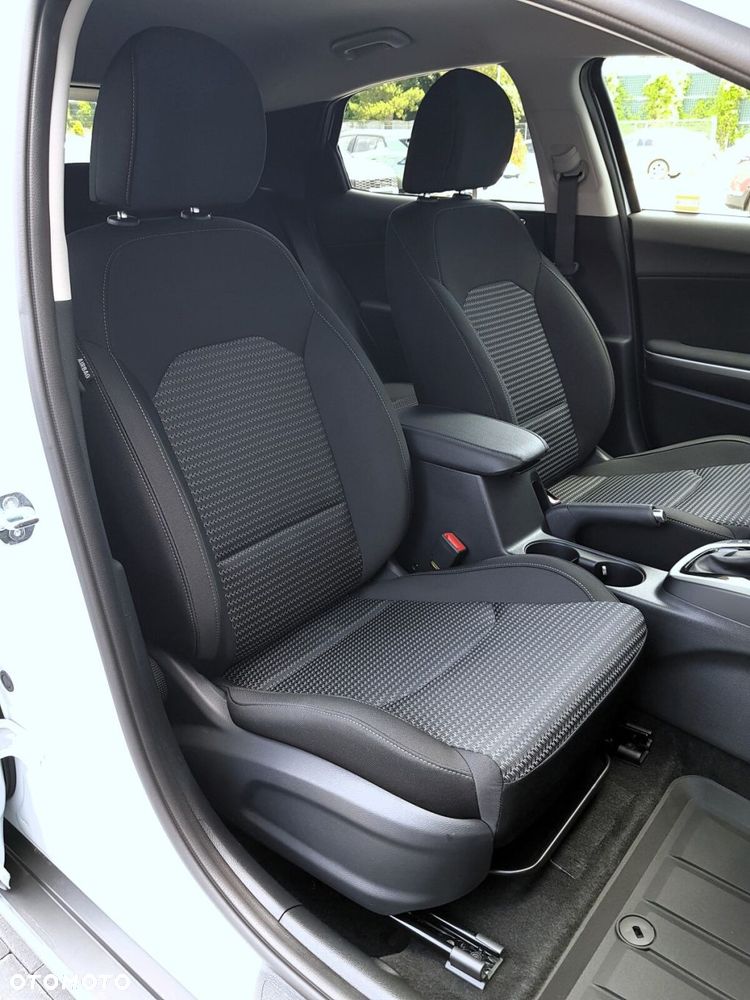 Kia XCeed 1.6 T-GDI M DCT - 25