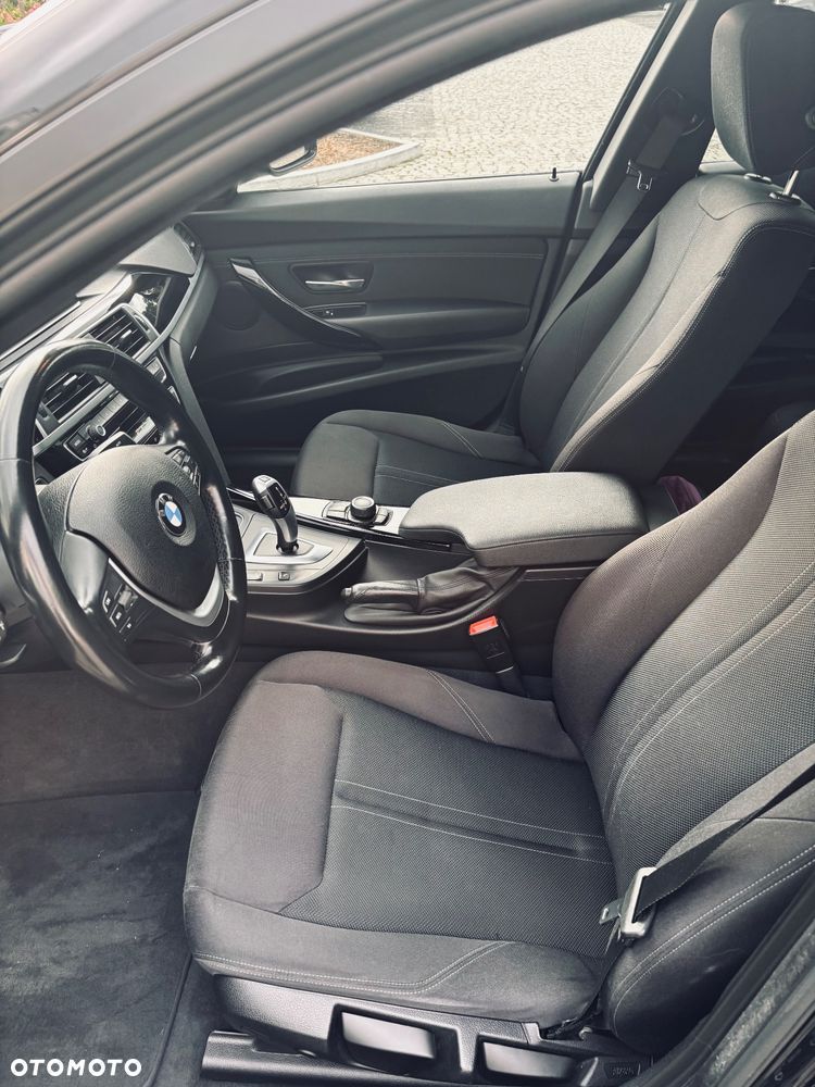 BMW 3GT 318d - 16
