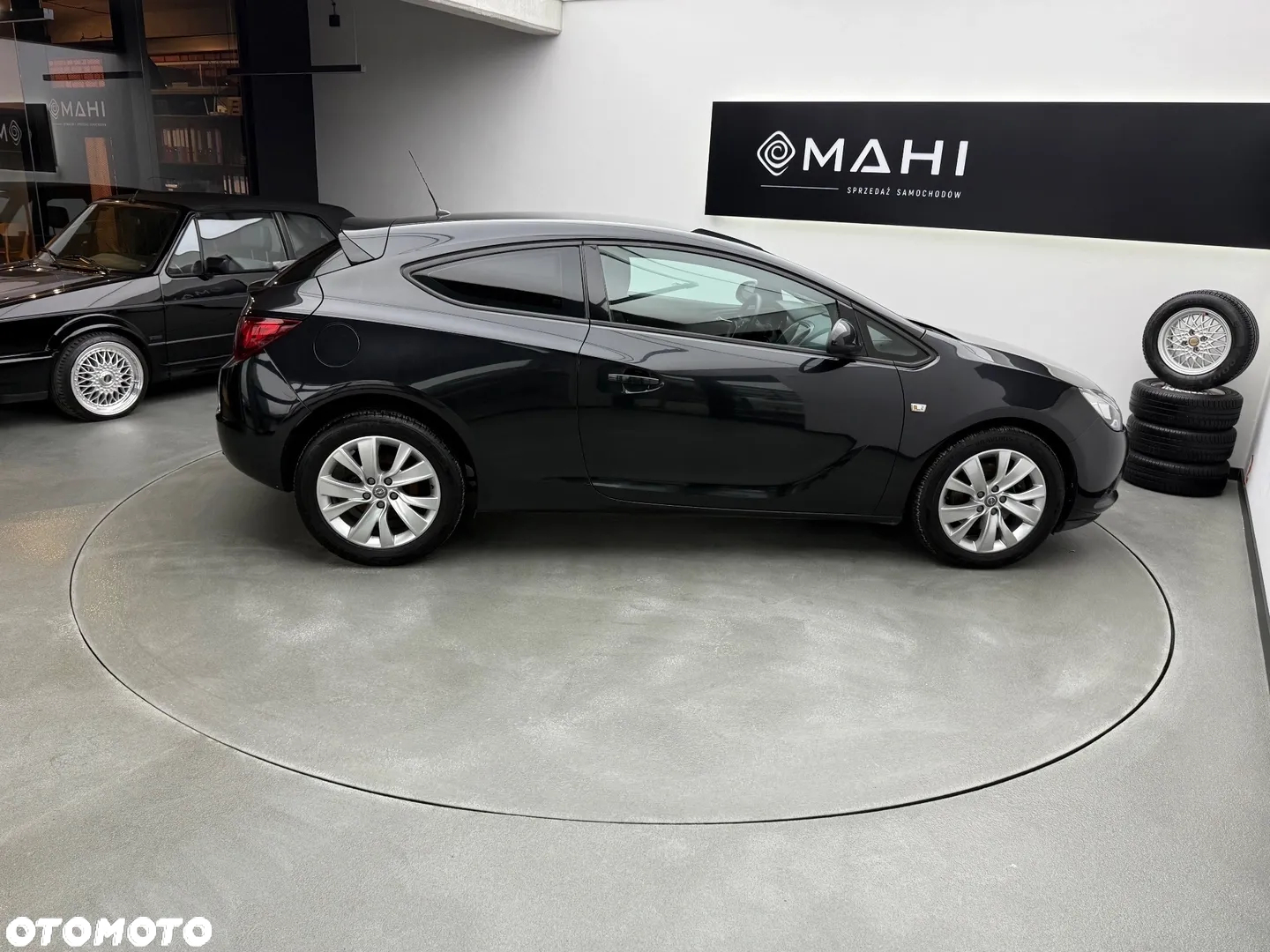 Opel Astra GTC 1.4 Turbo - 12