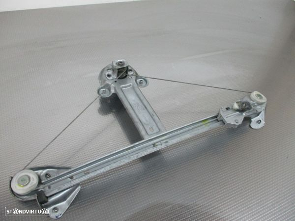 Elevador Tras Esq  Opel Astra H (A04) - 2