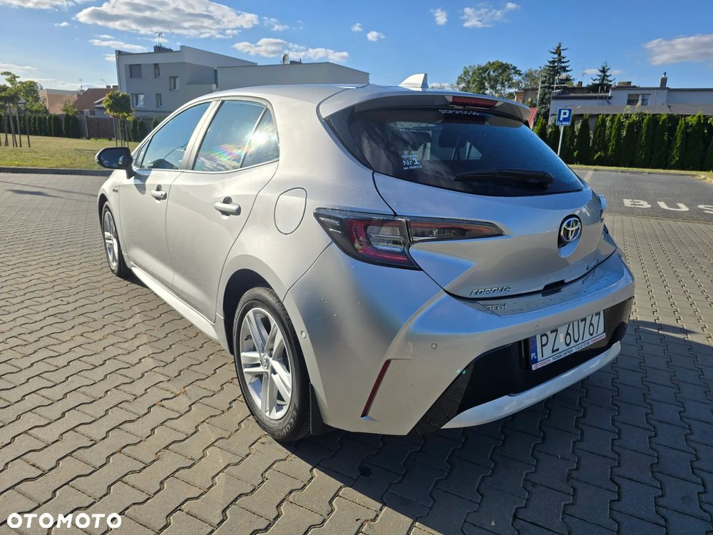 Toyota Corolla - 4