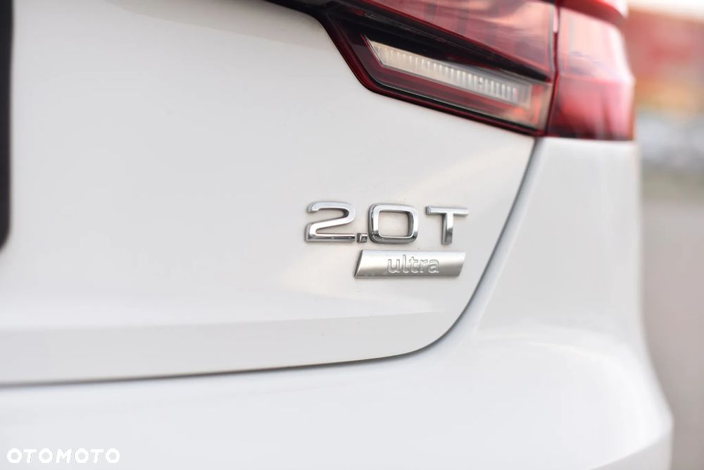 Audi A4 Limousine 2.0 TFSI ultra S tronic design - 11